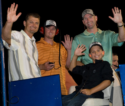 Trevor Hoffman, the all-time saves leader in Major League Baseball, was a guest of Mike Wallace at Saturday night’s race at Gateway International Raceway. Hoffman (far left) and his San Diego Padres teammates were in town for a series against the St. Louis Cardinals. Joining Hoffman on Wallace’s pit box were Chase Headley, Kevin Jarvis and Trevor's son Quinn. (Photo Credit: Padraic Major for NASCAR)