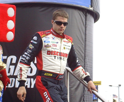 David Ragan leaves the stage after being introduced to the crowd before the start of the Sam's Town 300 at Las Vegas Motor Speedway on Saturday, February 28, 2009 (photo credit: The Fast and the Fabulous)