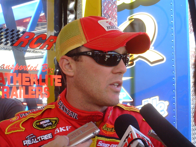 Kevin Harvick speaks with the media at Infineon Raceway (photo credit: The Fast and the Fabulous)