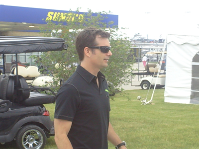 Jeff Gordon walks to the drivers meeting at Chicagoland Speedway on Saturday July 12, 2008. (photo credit: The Fast and the Fabulous)