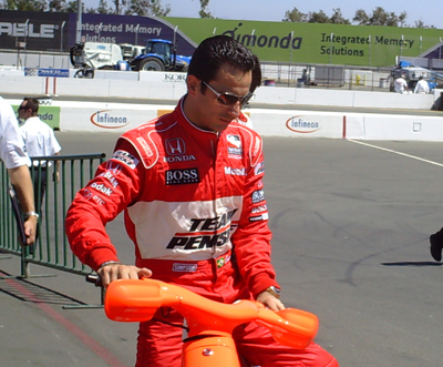 Helio Castroneves (photo credit: The Fast and the Fabulous)